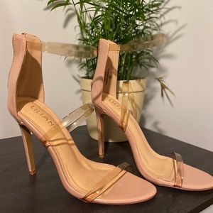 -size 8 1/2 heels